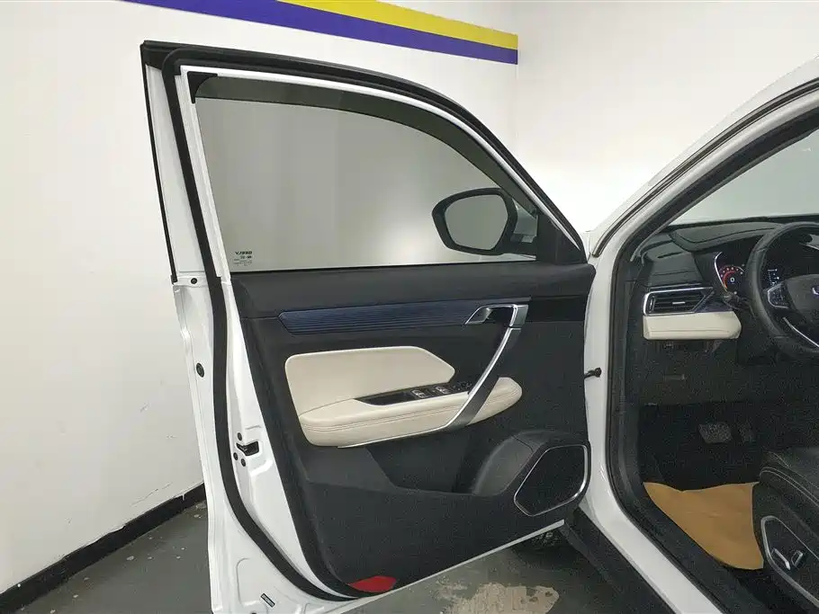 GEELY AUTOMOBILE BOYUE