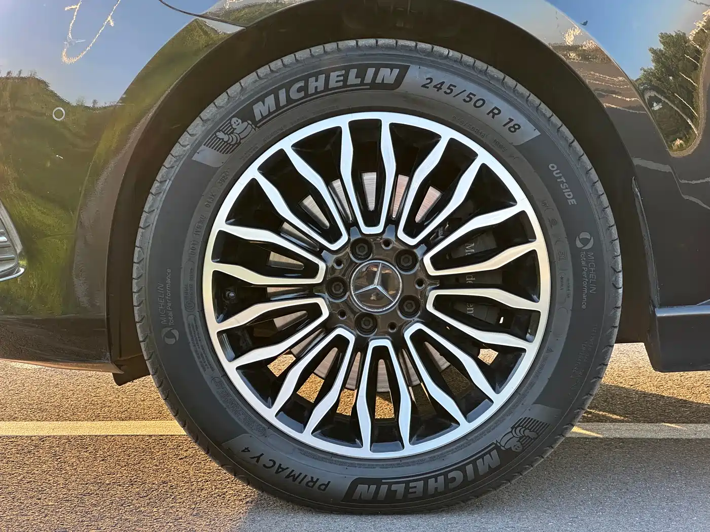 Mercedes-Benz V-Class 2018 2017 Model V 260 L Premium Extended Edition