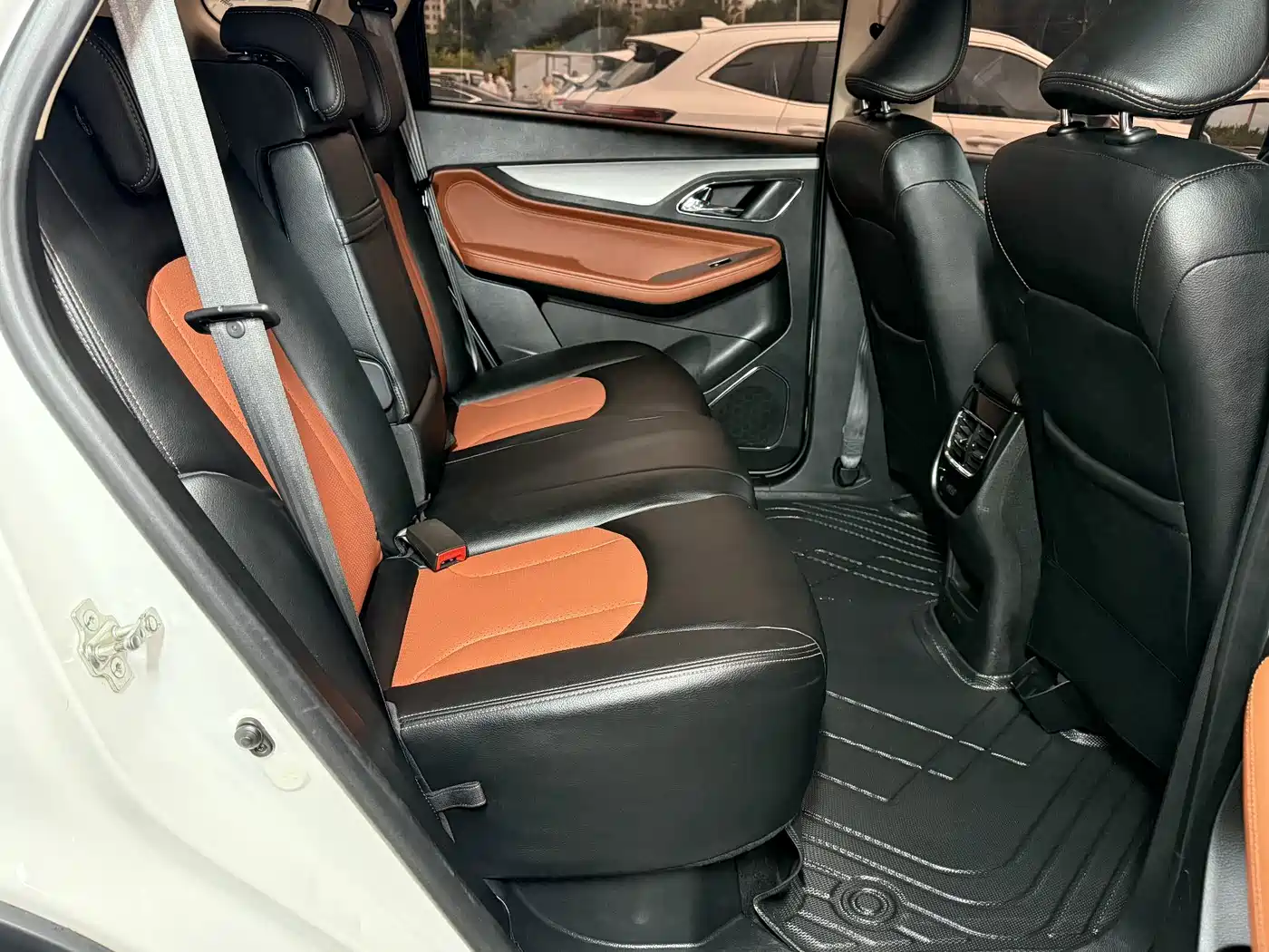 Baojun 560 2017 2016 1.5T Manual Elite