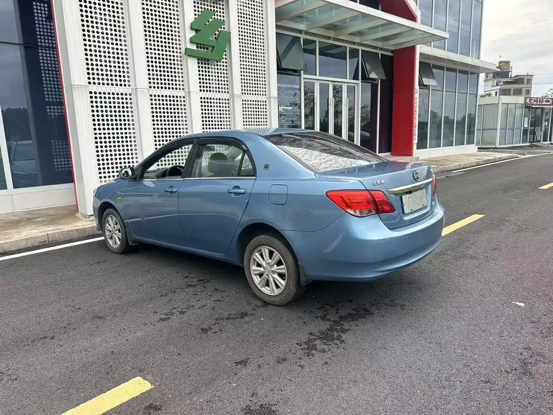 BYD L3 2015 2015 Energy-saving Edition 1.5L Automatic Comfort
