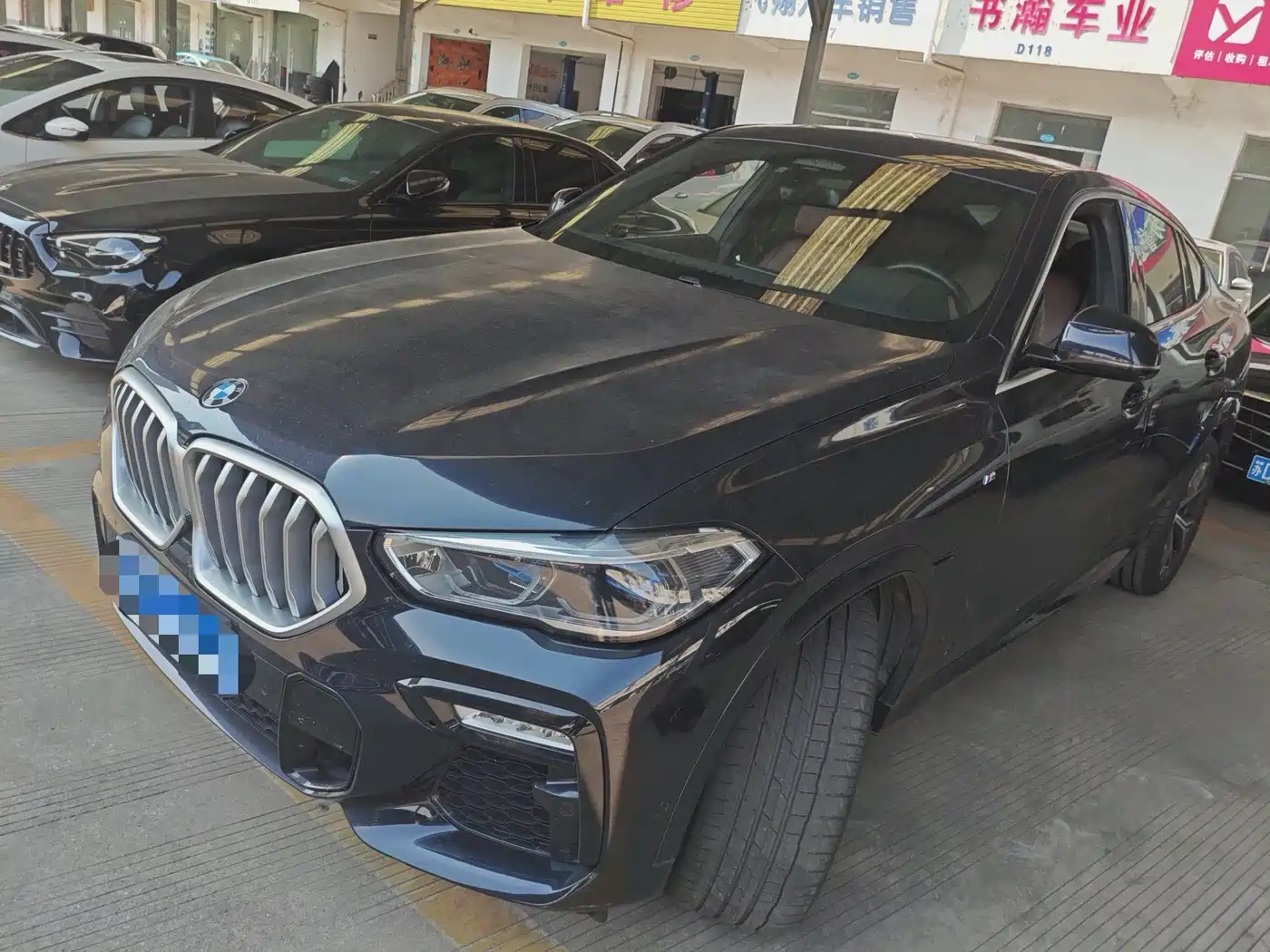 BMW X6 2021 xDrive40i Exclusive M Sport Package