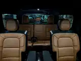 Фото 8 - Lincoln Navigator