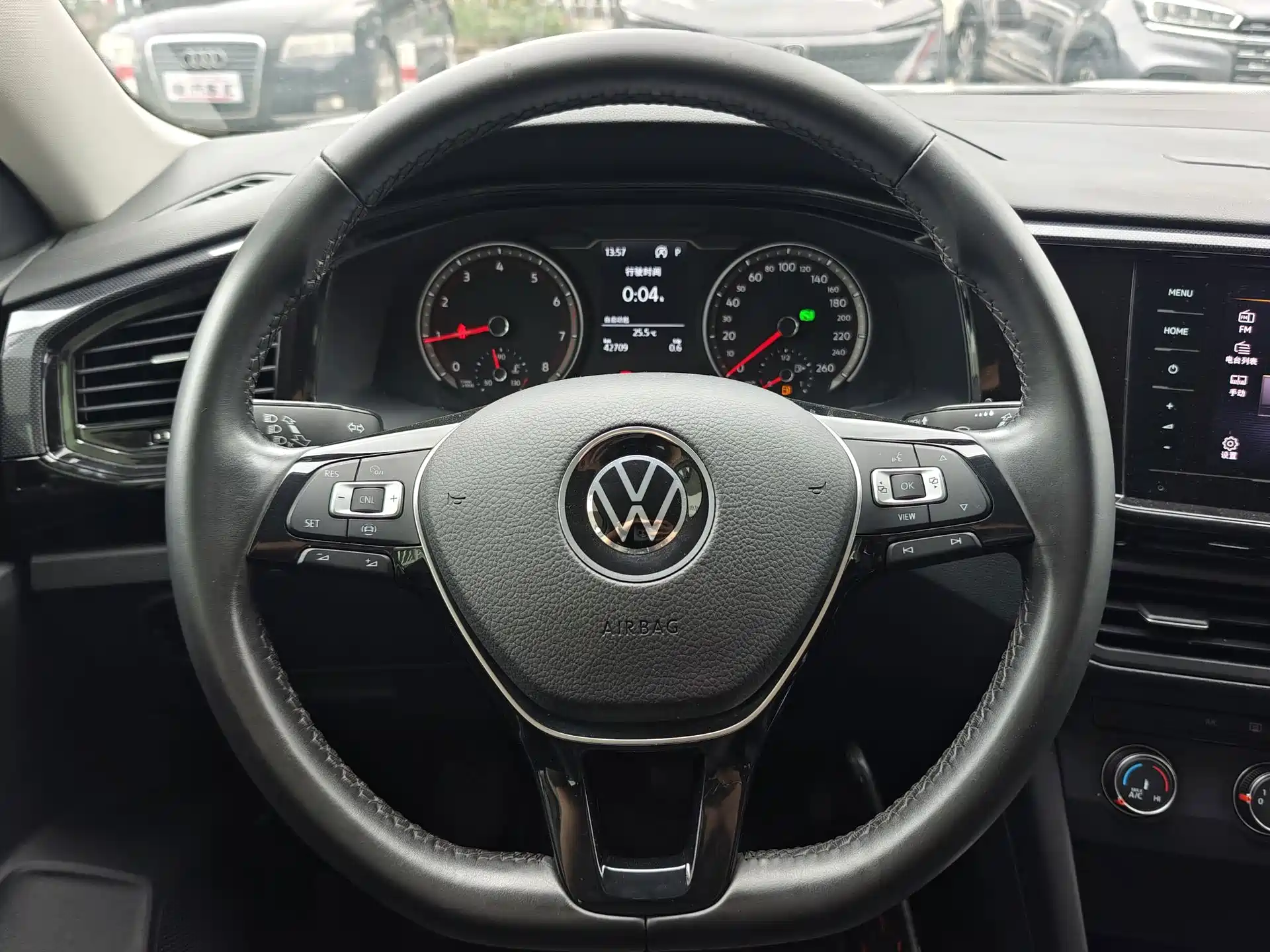 Photo 9 - Volkswagen Tayron