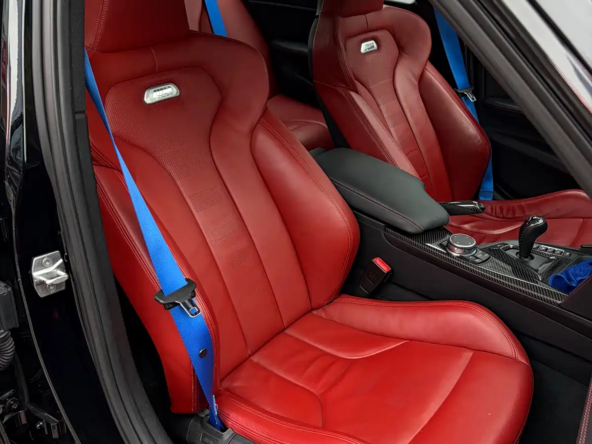 BMW M3 2016 M3 Sedan фото 11