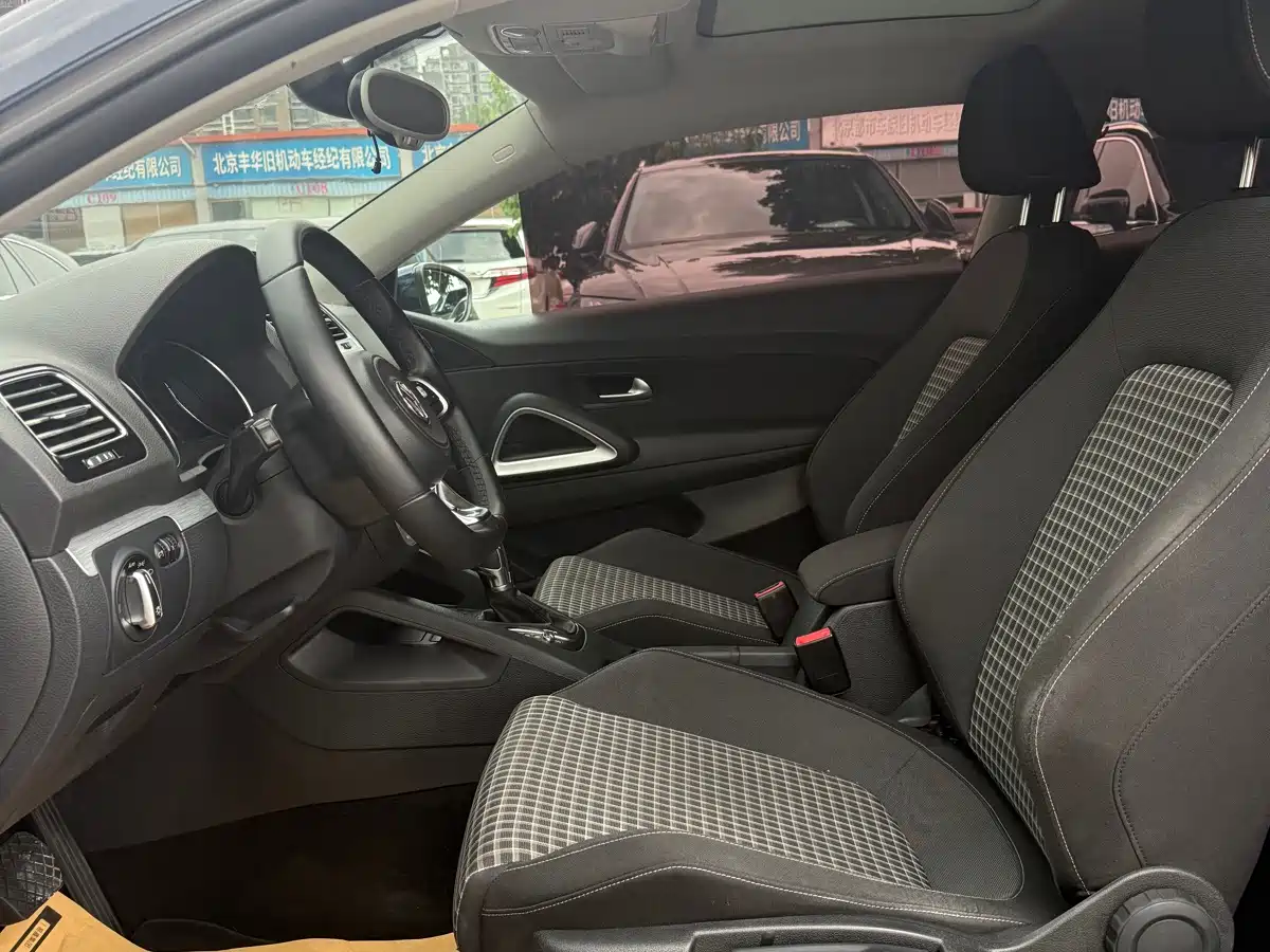 Volkswagen Scirocco 2015 2015 1.4TSI Comfort Edition