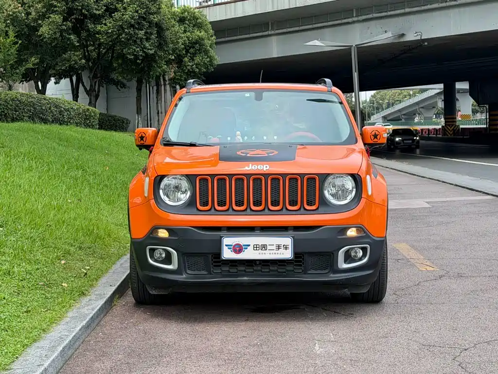 Jeep Renegade 2019 2018 Connected Large Screen Edition 180T Automatic High Energy