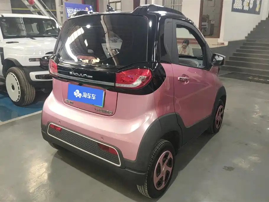 BAOJUN E100