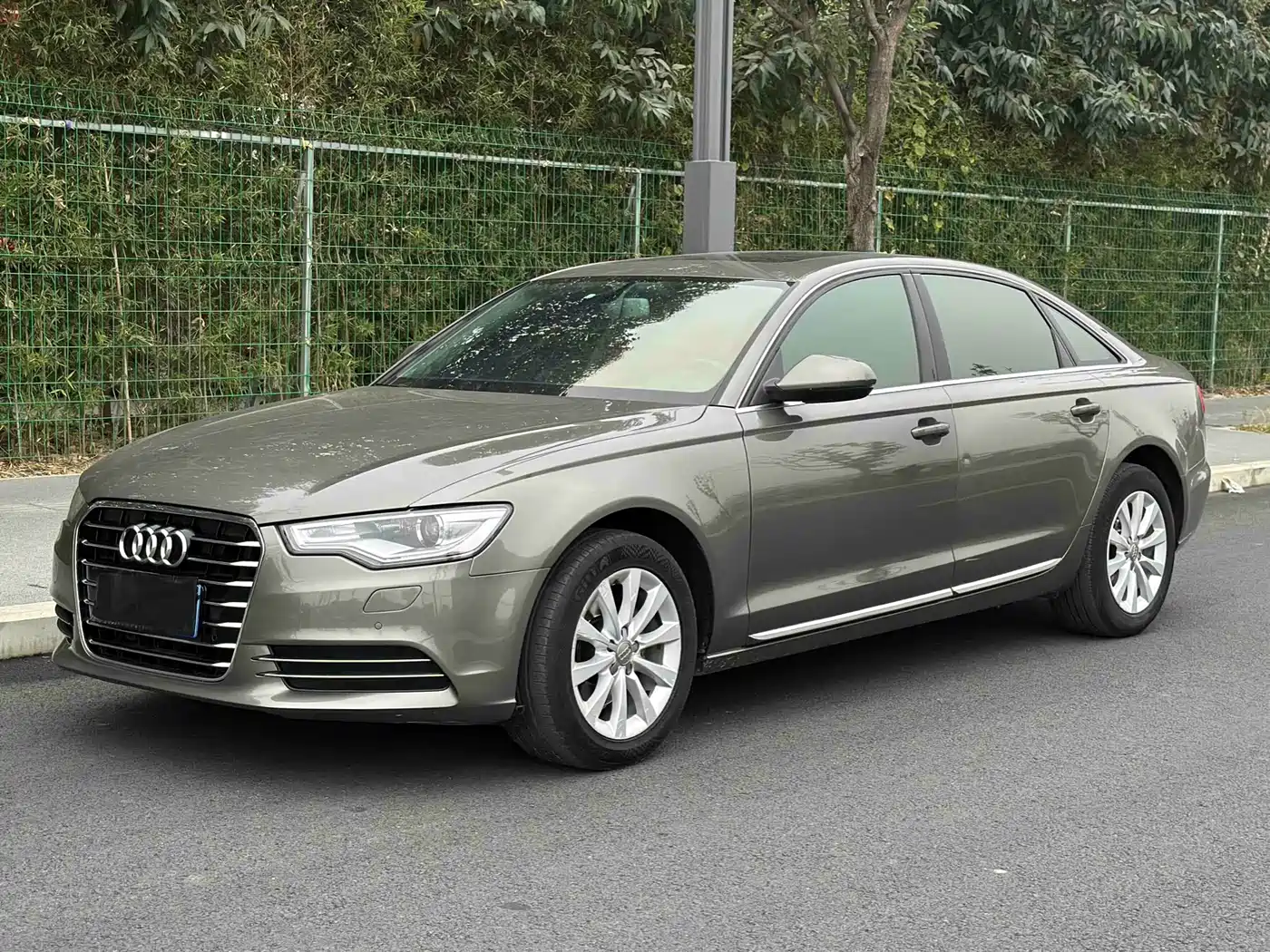 Audi A6L 2014 30 FSI Luxury