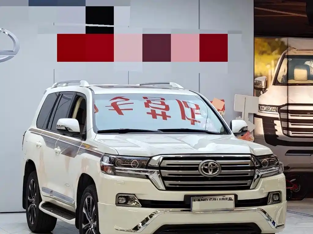 Toyota Land Cruiser (Import) 2017 2015 4.0L V6 Middle East Low Configuration Edition