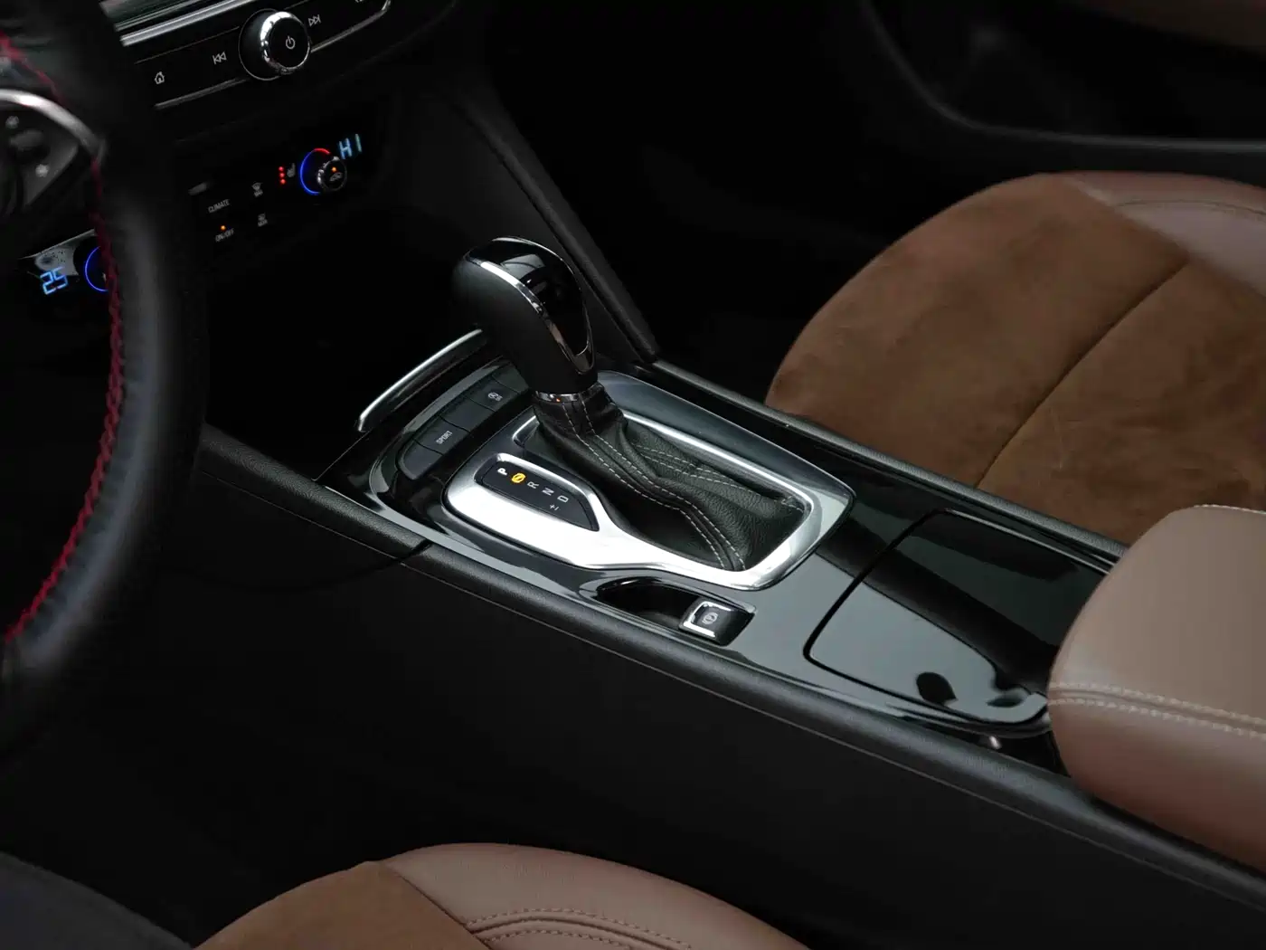 Buick Regal 2019 20T Elite China VI фото 11