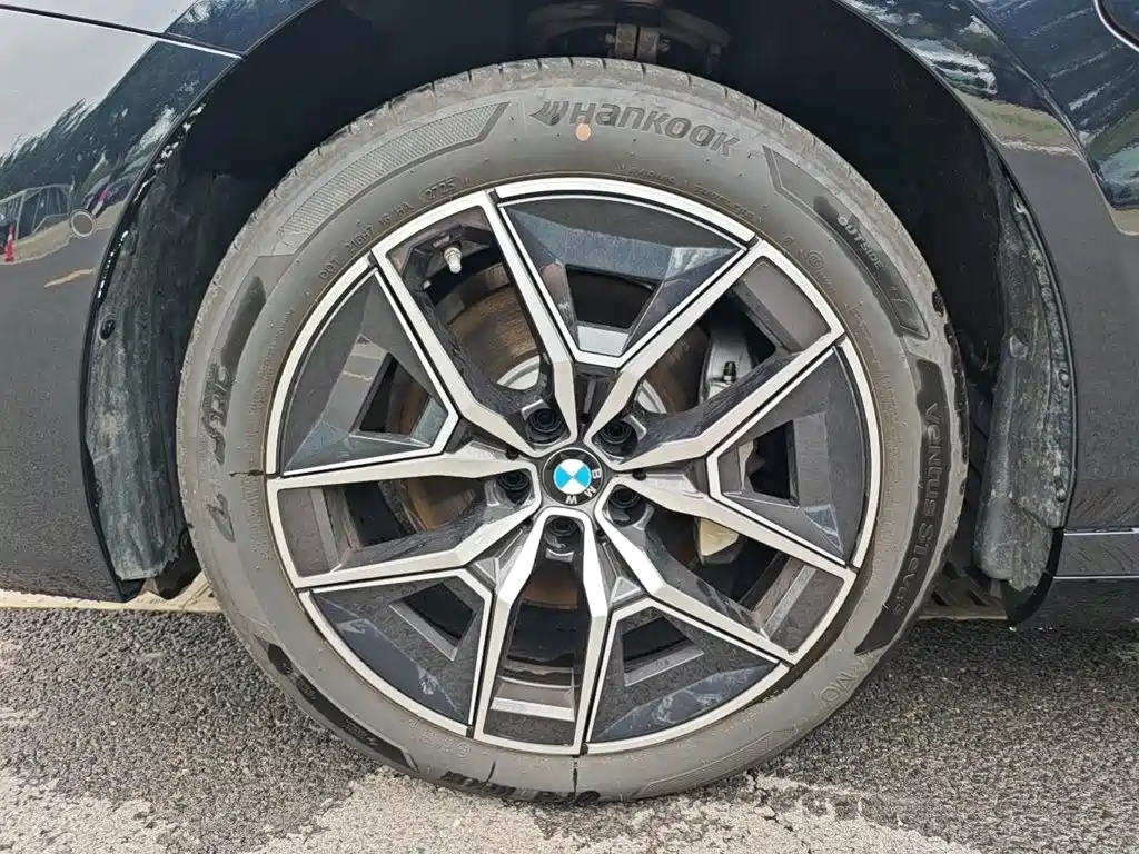 BMW i5 2025 2025 eDrive 35L M Sport Package