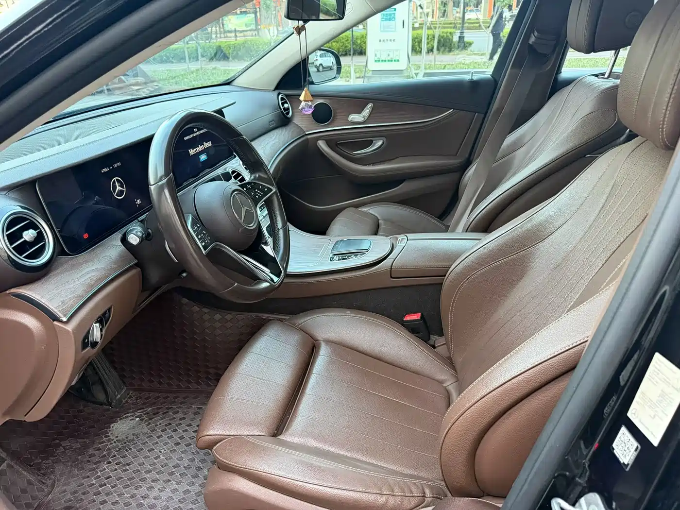 Mercedes-Benz E-Class 2022 E 260 L фото 5
