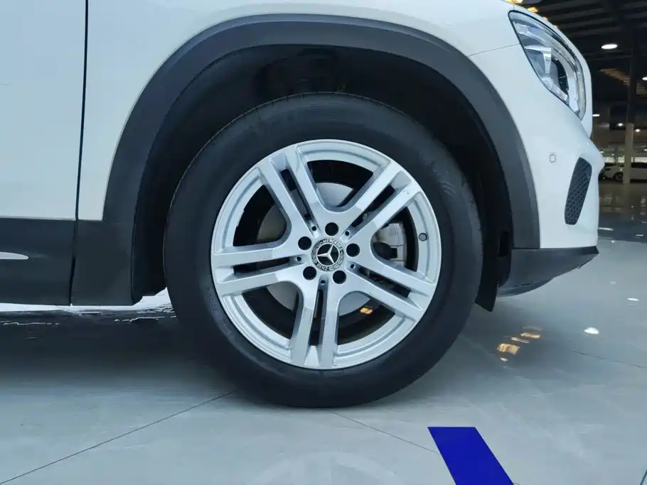 Mercedes-Benz GLB, миниатюра 6