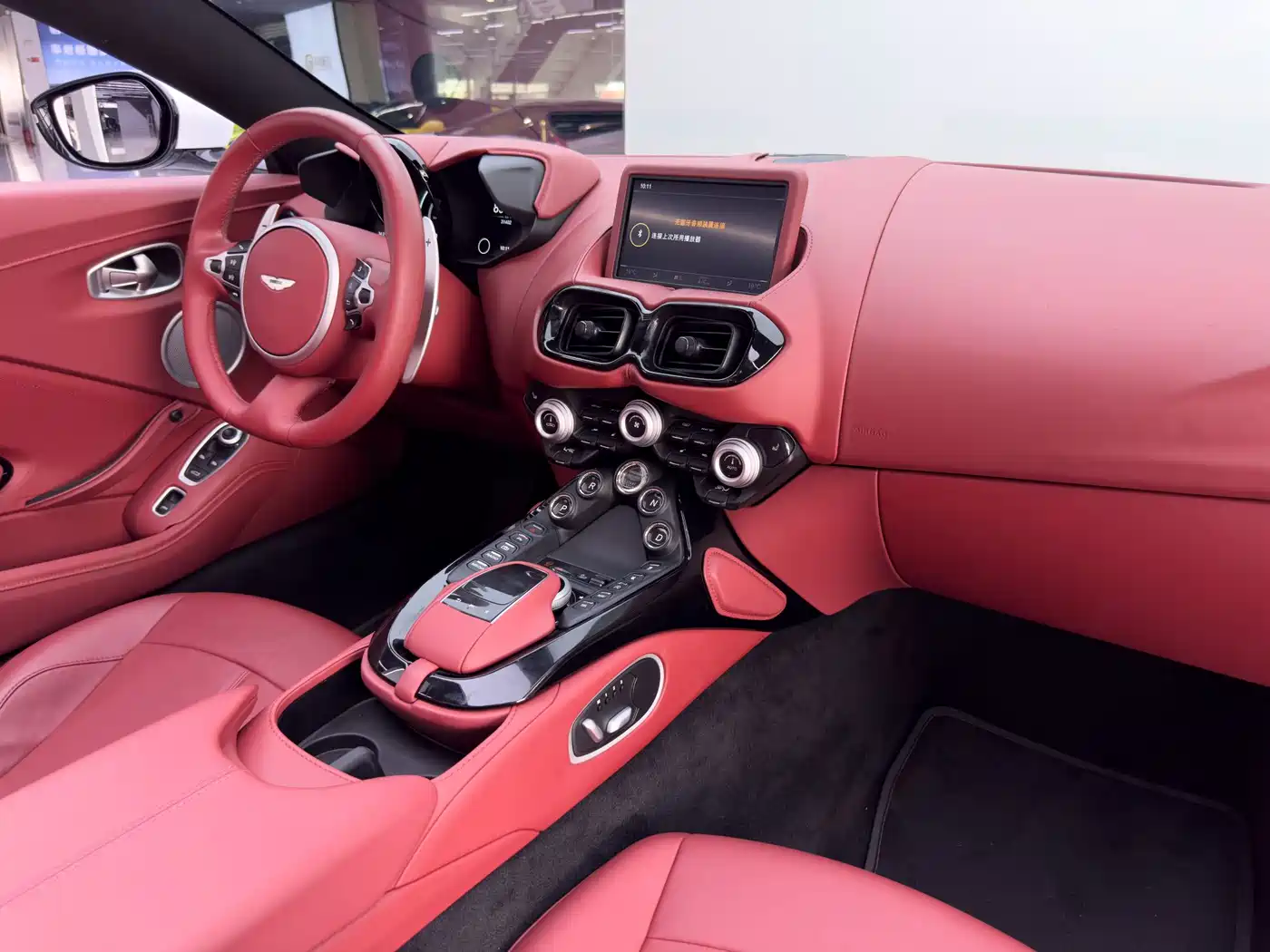 Aston Martin V8 Vantage 2022 2022 4.0T V8 Roadster