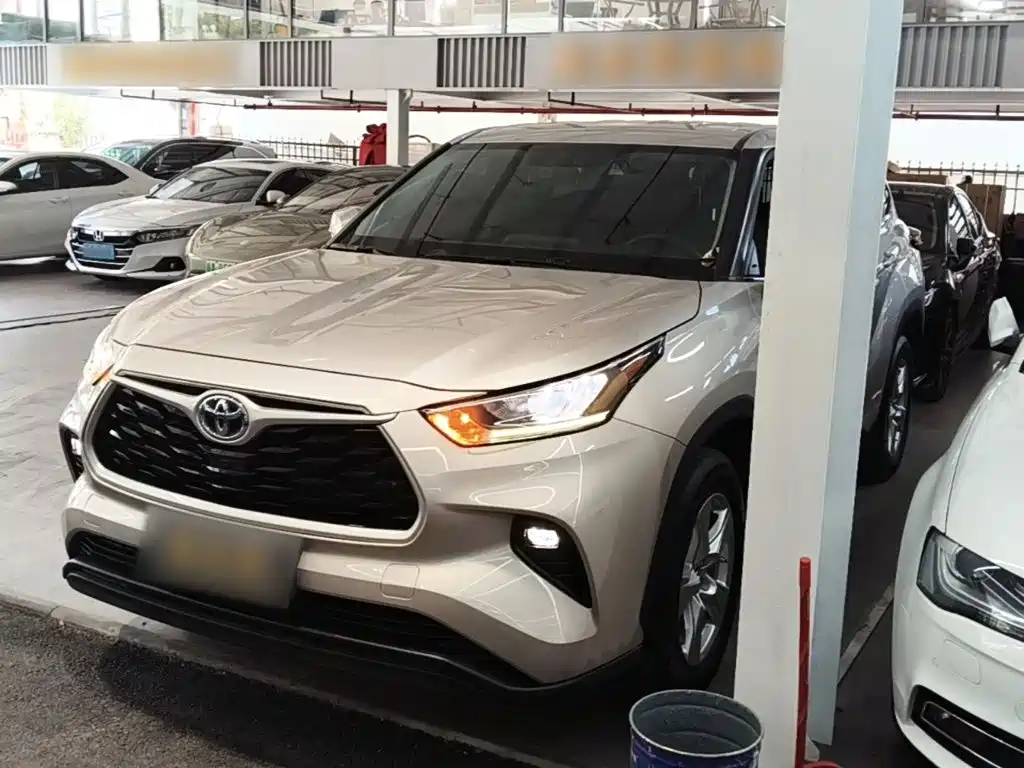 2021-2023 Toyota Highlander