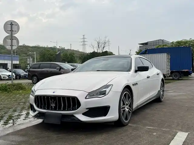 Maserati Quattroporte 2013 3.8T Standard