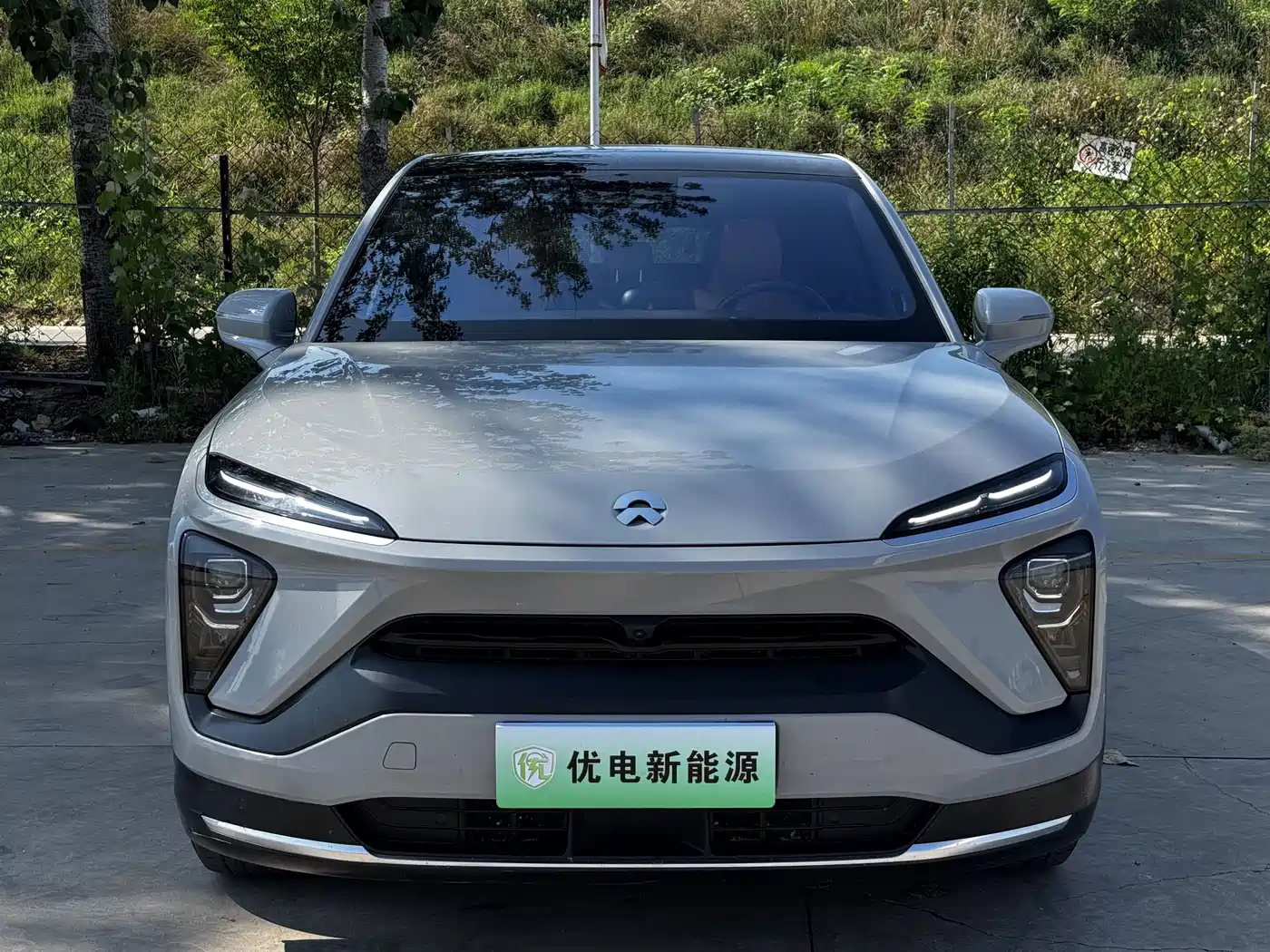 Фото 2 - NIO EC6
