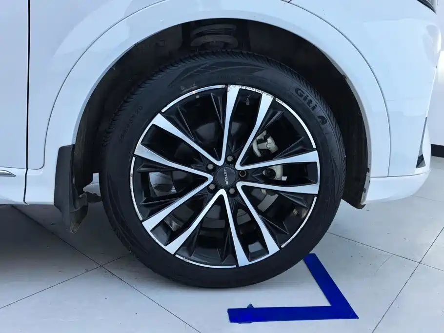 Jetour X70 PLUS 2021 2021 Facelift 1.6T DCT Di 7-seater