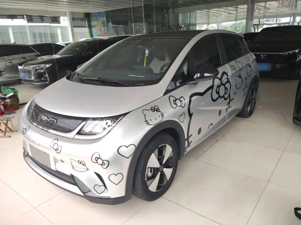  BYD Dolphin 2023 420km Fashion Edition