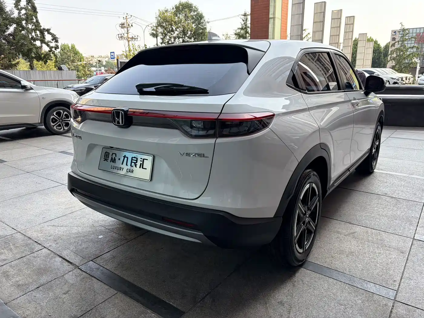 Honda Vezel 2024 2023 1.5L CVT Technology Edition