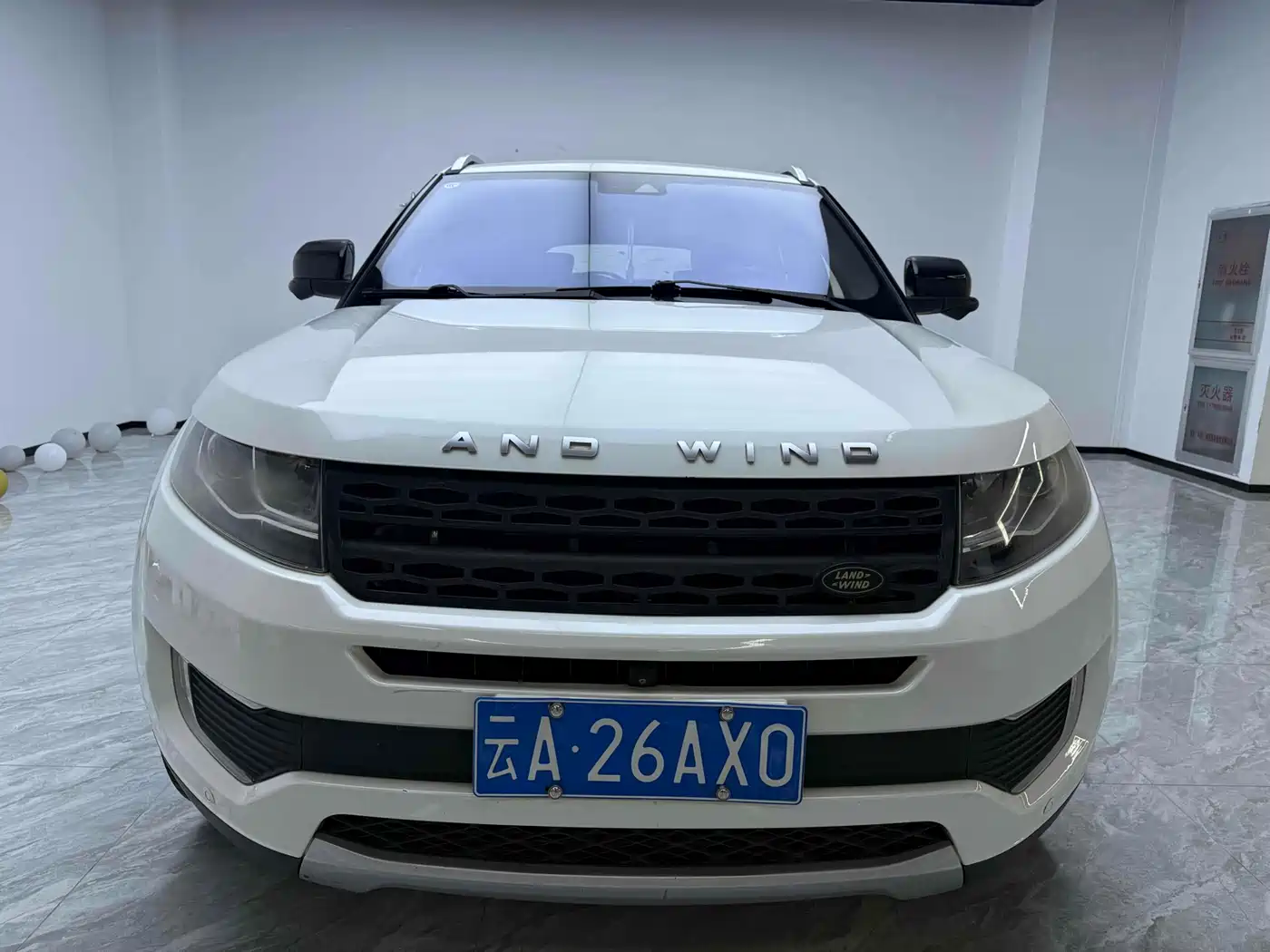 Фото 2 - Landwind X7
