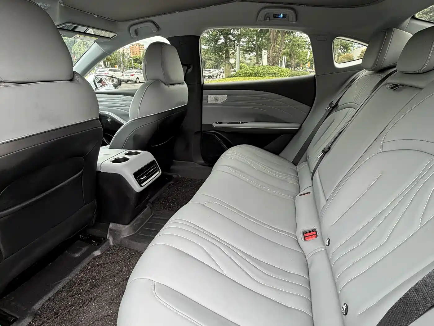 Geely Galaxy Galaxy E8 2024 2024 550km RWD PRO