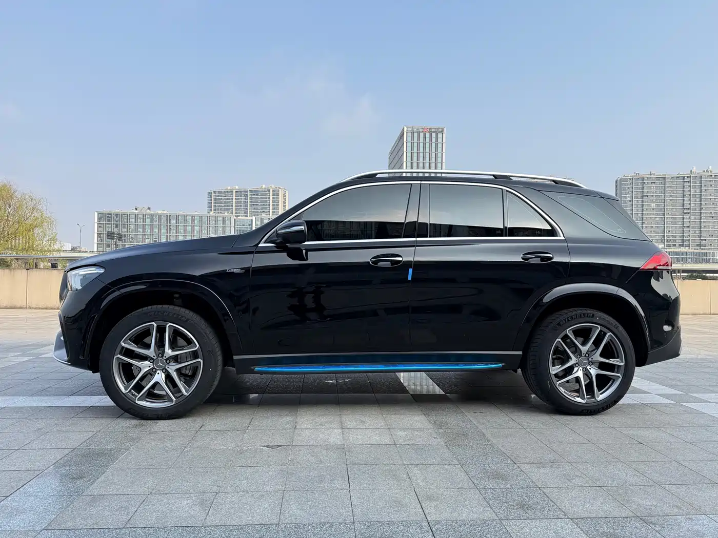 Mercedes-Benz GLE AMG 2023 AMG GLE 53 4MATIC+ фото 4