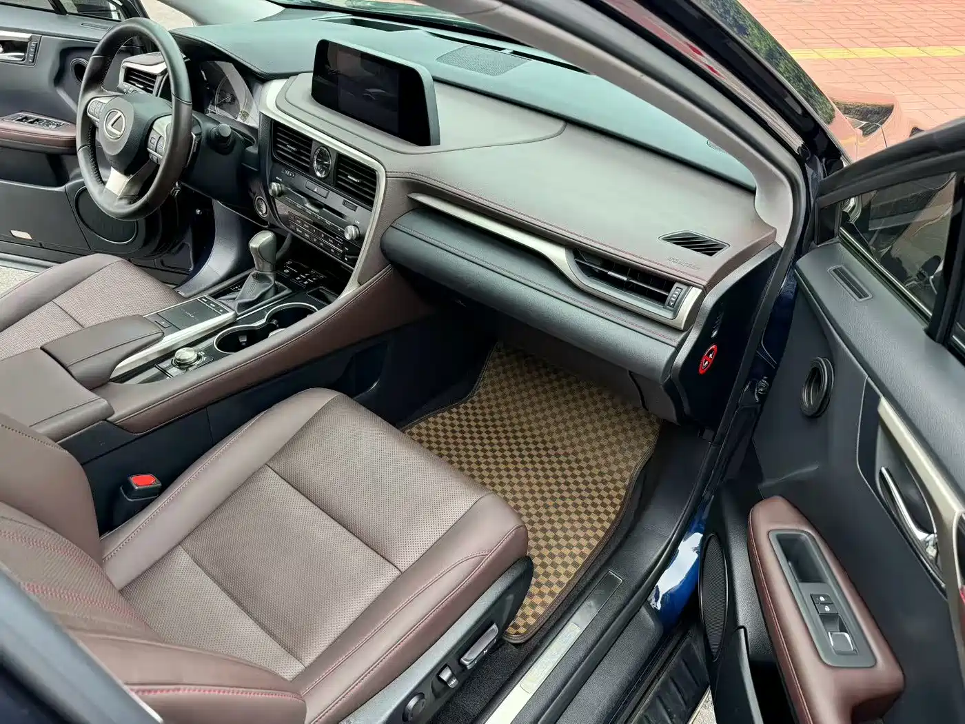 LEXUS RX