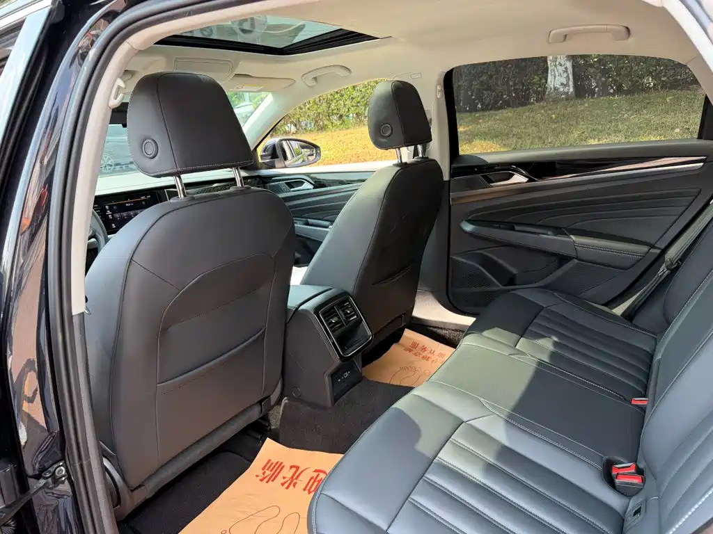 Volkswagen Passat, миниатюра 11