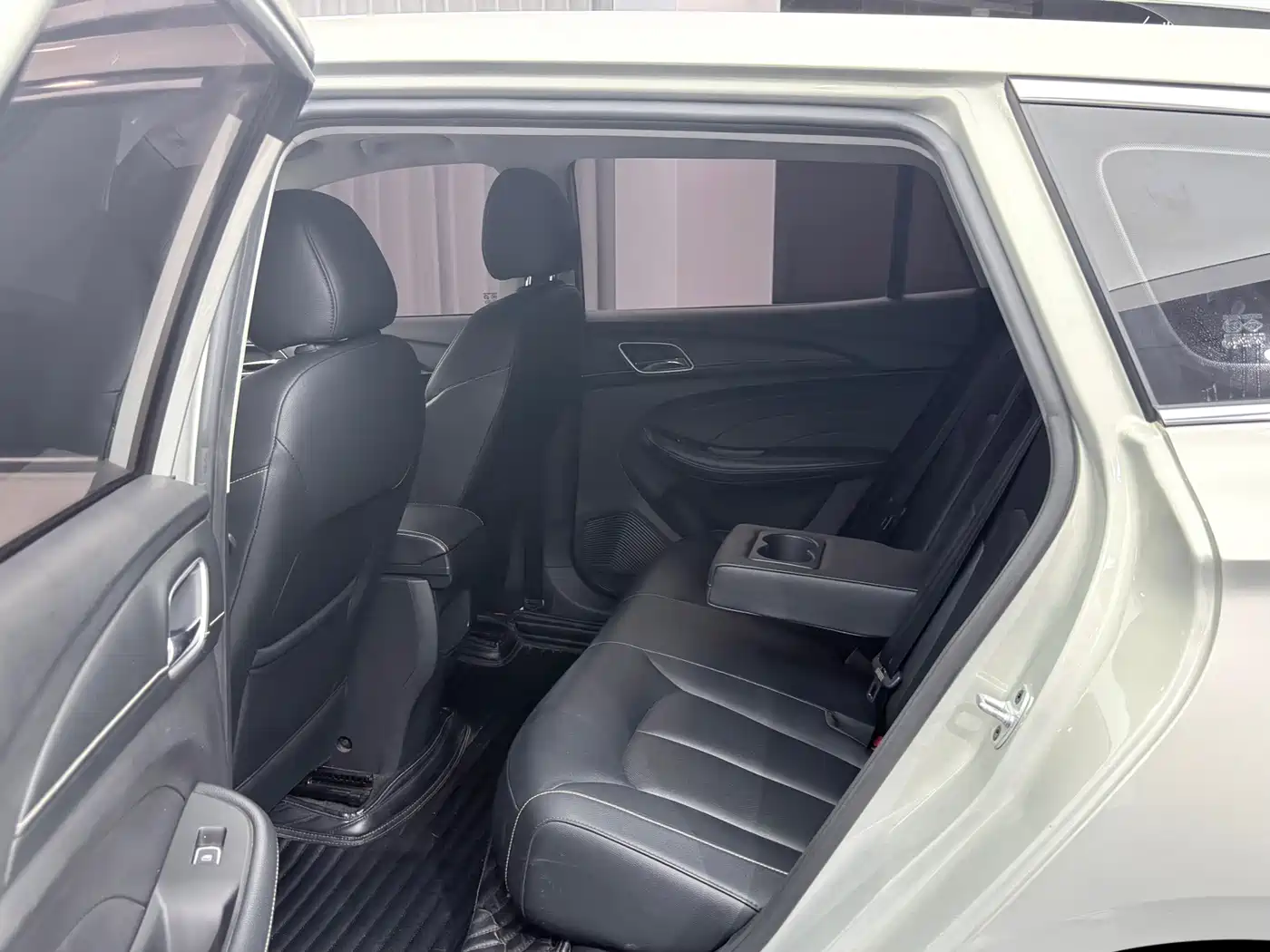 Roewe Ei5 2018 2018 Internet Flagship Edition
