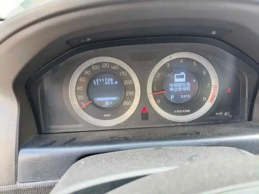 Volvo XC60 (Import) 2010 2009 T6 AWD Zhiya Edition