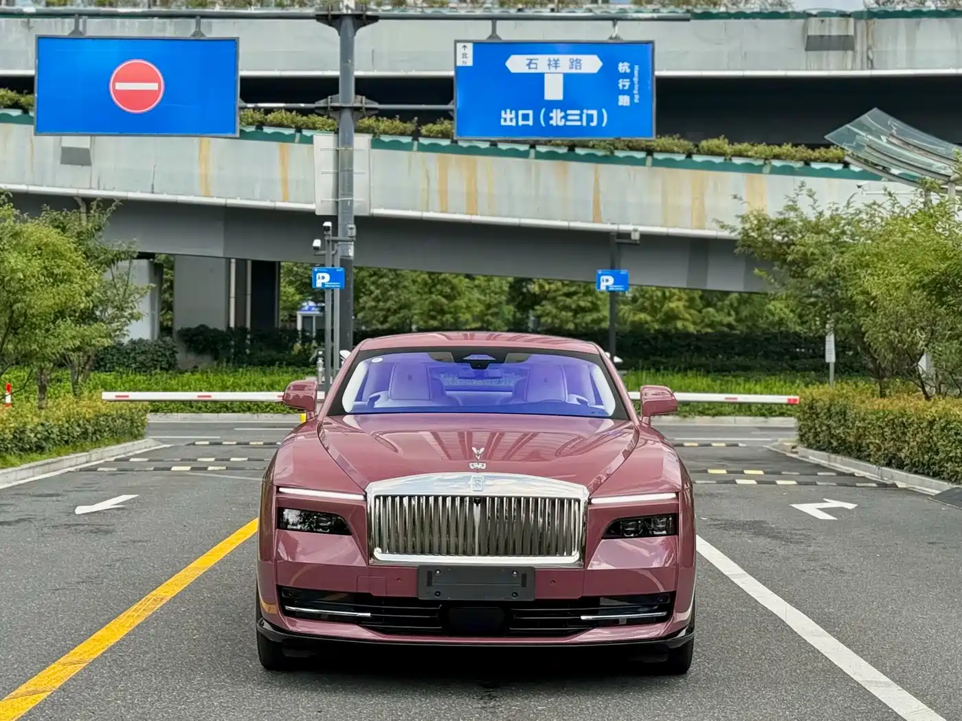 2026 Rolls-Royce Spectre