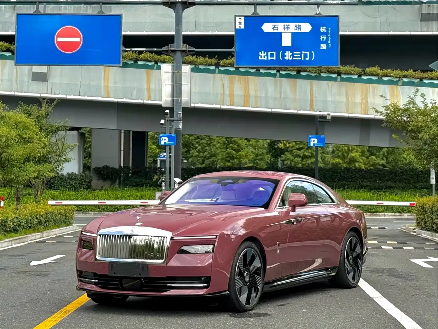 2026 Rolls-Royce Spectre