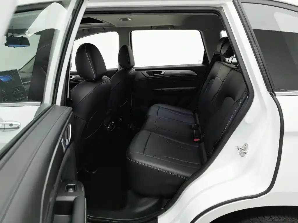 Haval M6, миниатюра 15