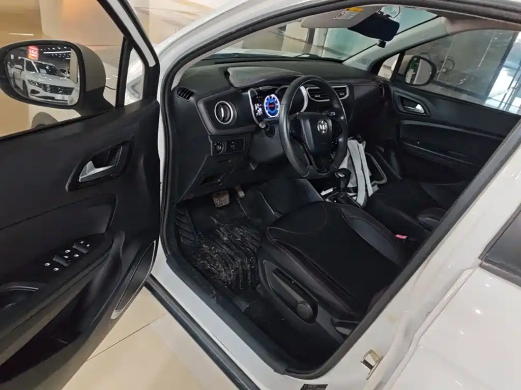 Zhonghua V3 2017 2016 1.5L Automatic Comfort