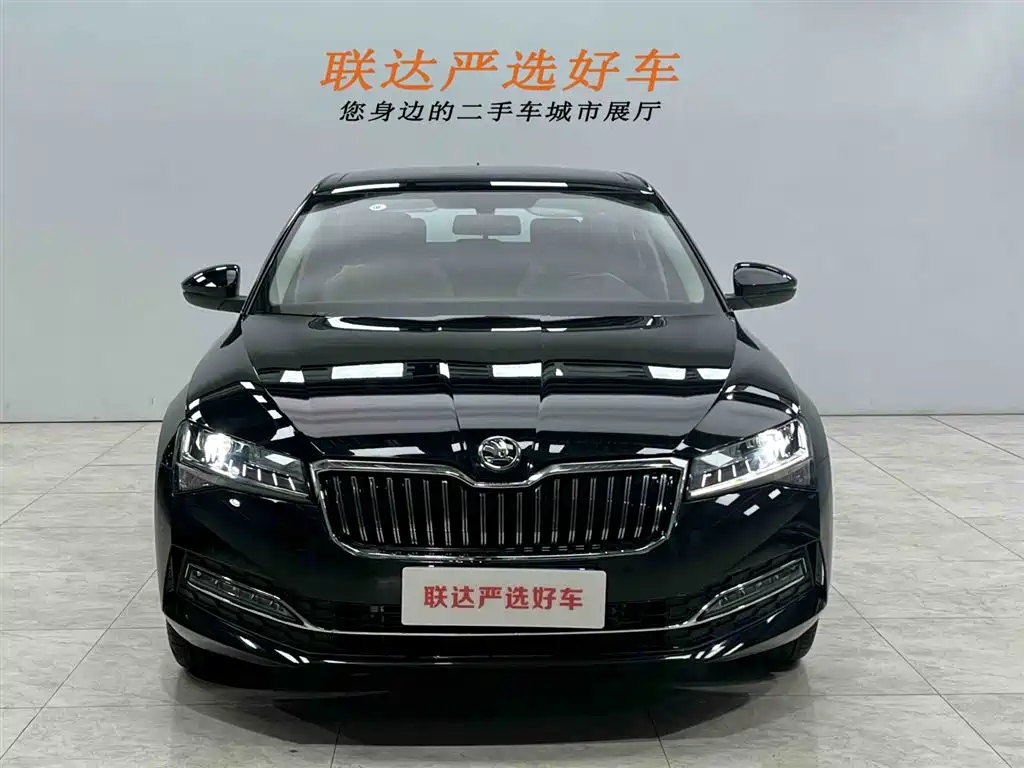 Škoda Superb 2024 TSI280 DSG Premium Edition фото 22