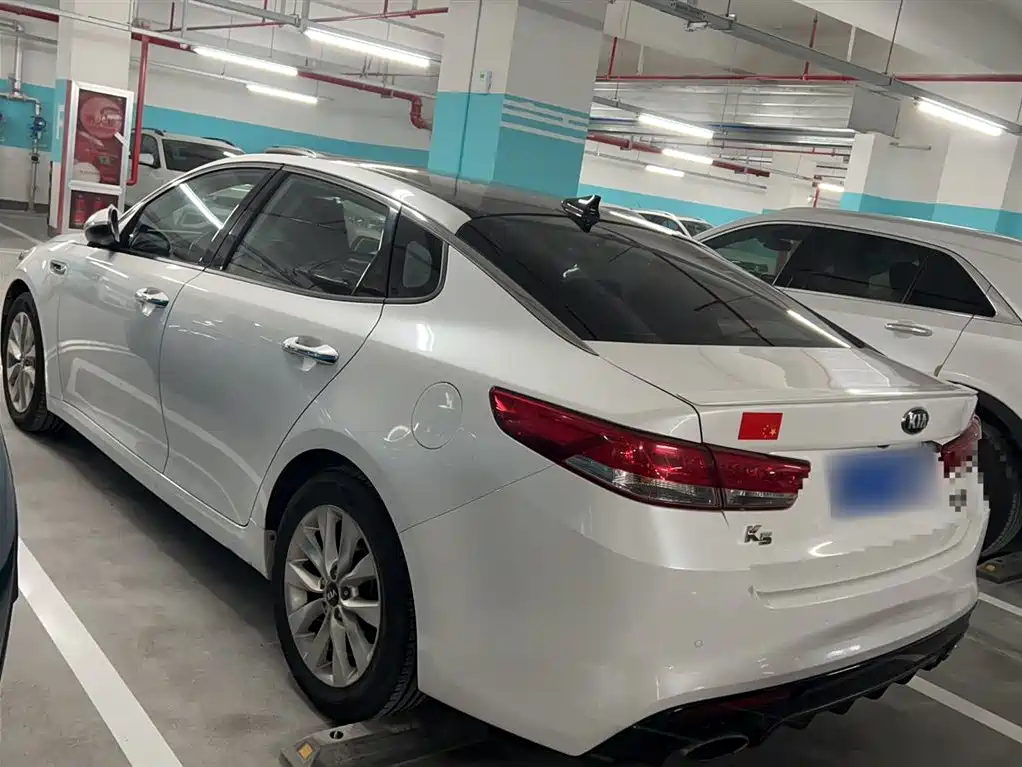 Kia K5 2016 1.6T Automatic LUX фото 25