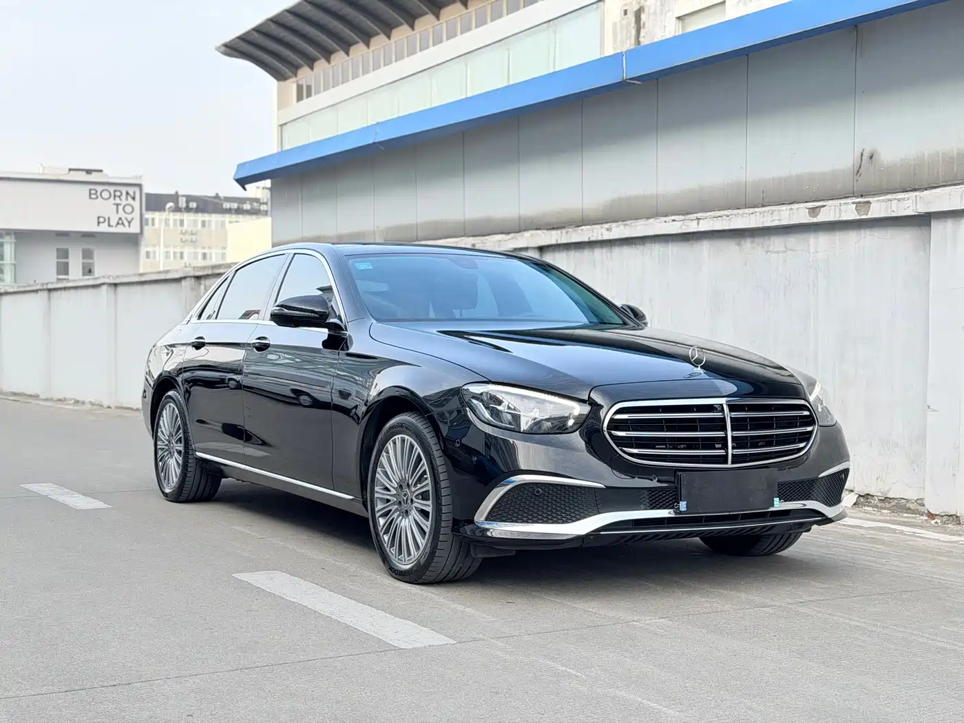  E CLASS