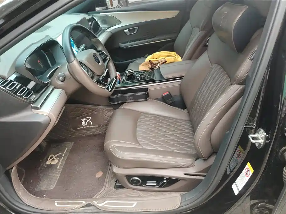 BYD Han 2023 DM-i Champion Edition 121KM Honor фото 9