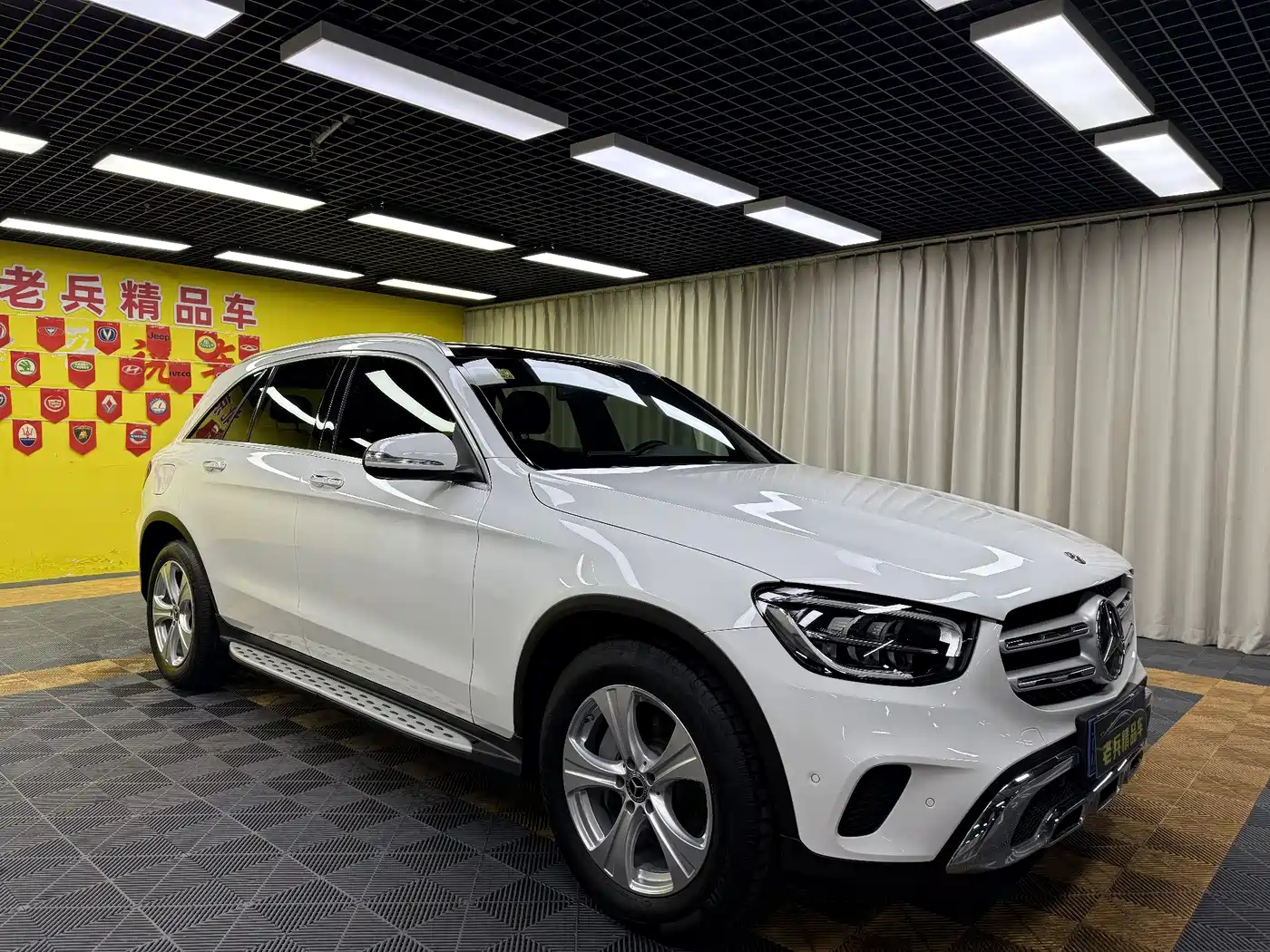 Mercedes-Benz GLC 2020 Facelift GLC 260 L 4MATIC Dynamic фото 3