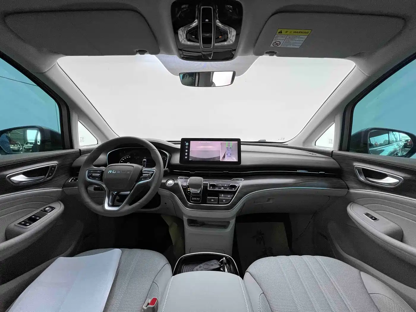 Roewe iMAX8 2023 2023 400TGI Cross Edition