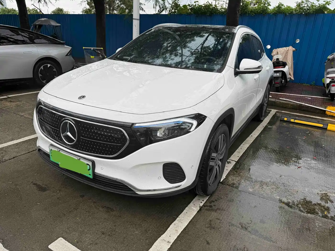 Mercedes-Benz EQA 2023 EQA 260