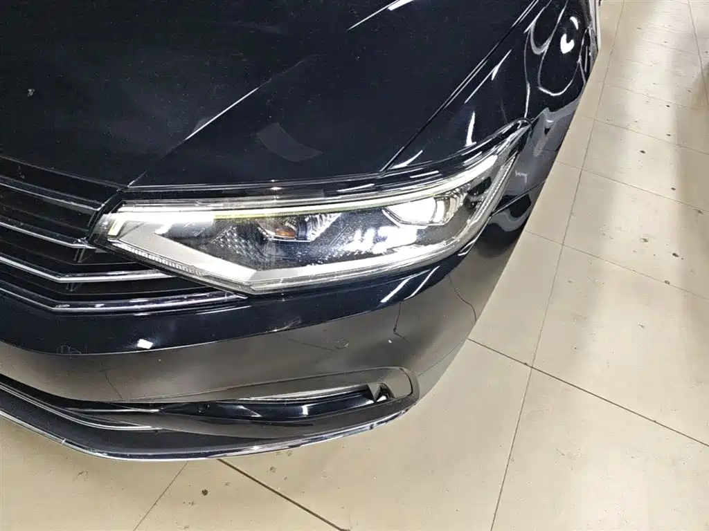 Volkswagen Magotan 2020 330TSI DSG Luxury фото 18