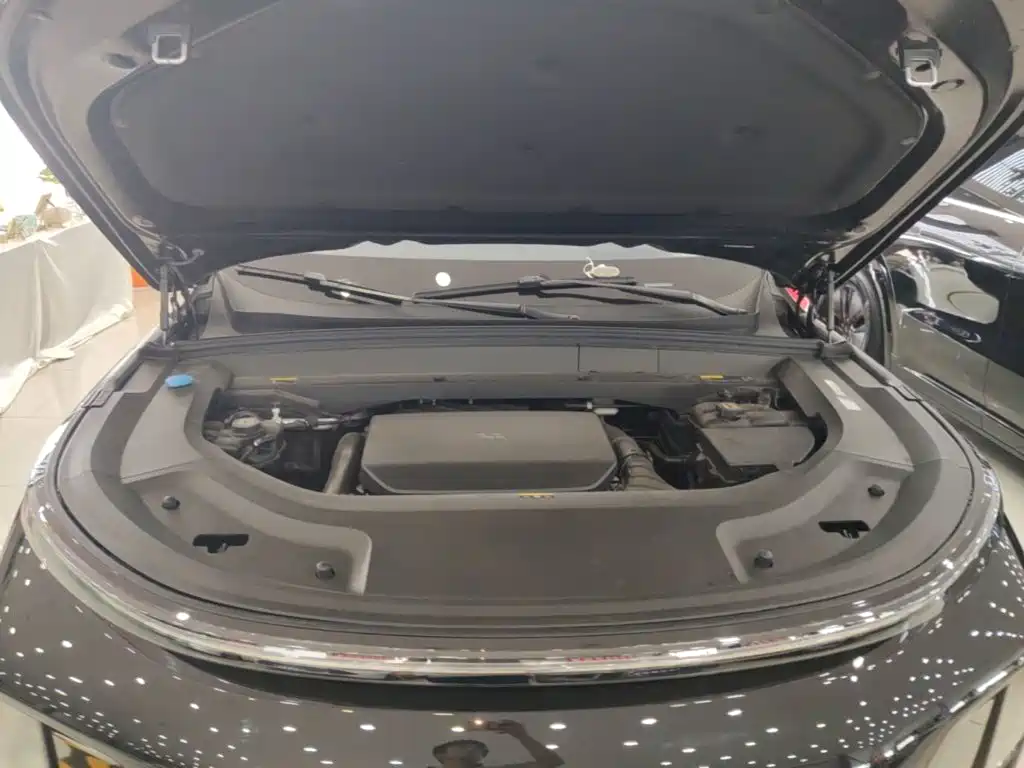 Li Auto Li L8 2026 2025 Max Smart Renewal Edition