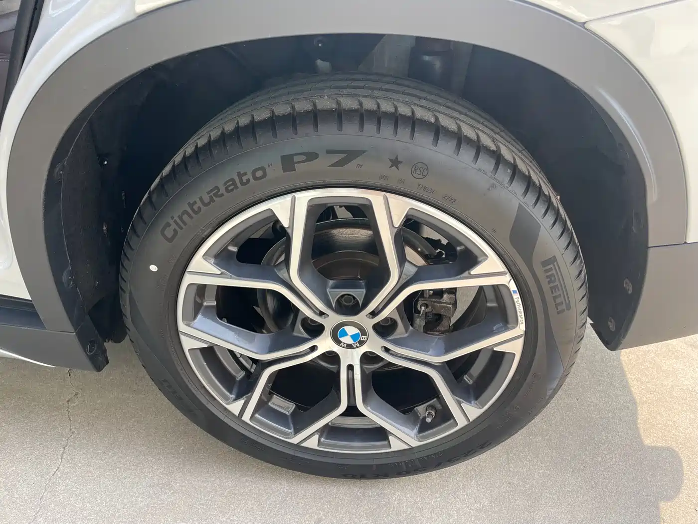 BMW X1 2022 sDrive20Li Fashion фото 17