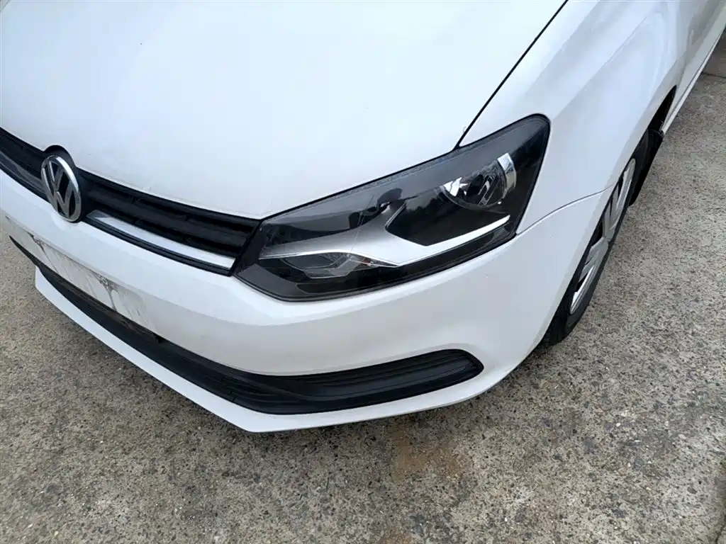 Volkswagen Polo 2018 1.5L Auto Safe Drive фото 24