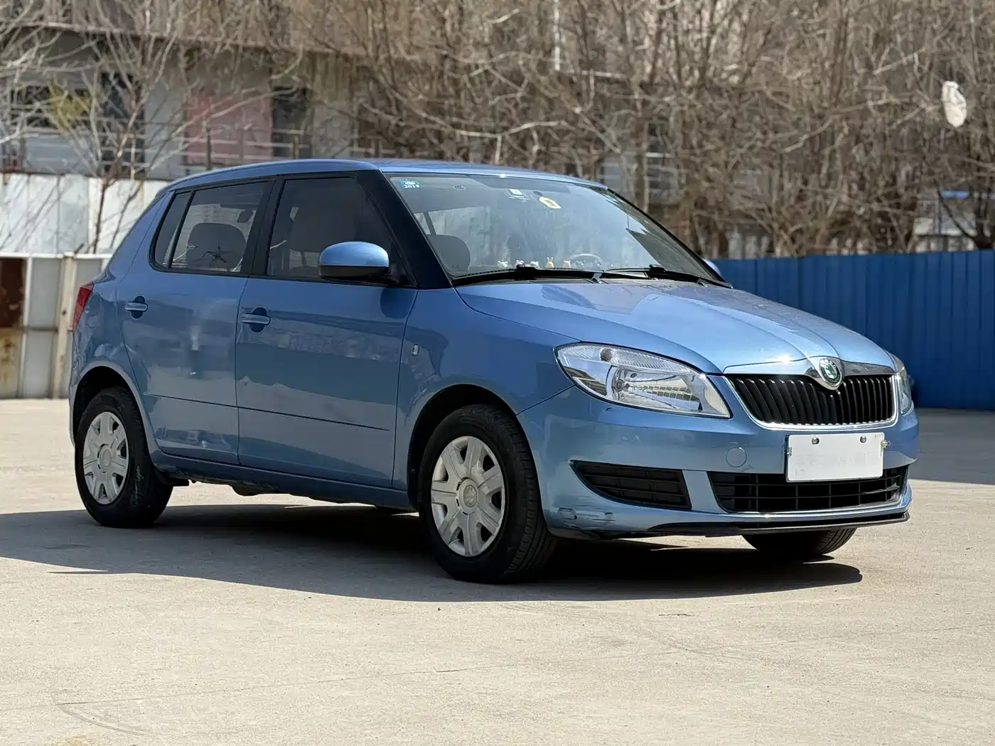 Škoda Fabia 2011 1.4L Automatic Crystal Elegance Edition фото 3