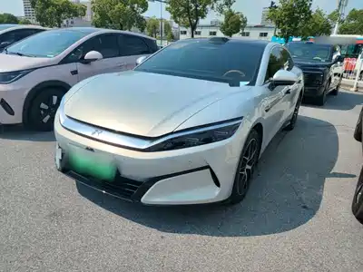 BYD Han L