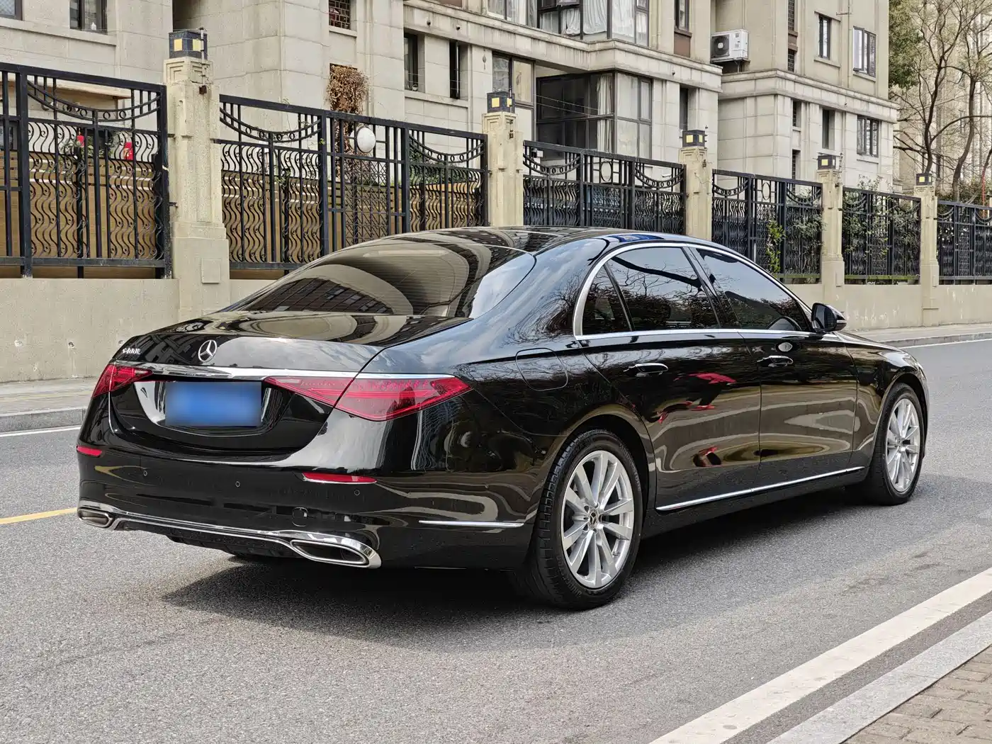 MERCEDES-BENZ S CLASS