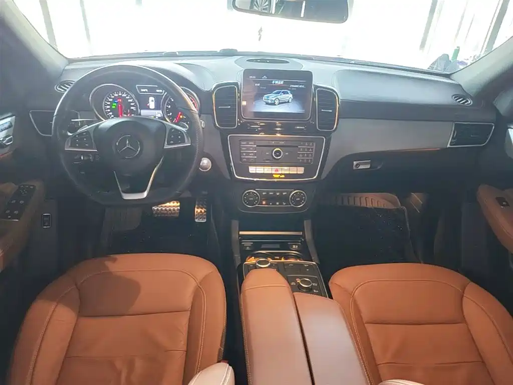 Mercedes-Benz GLE AMG 2017 AMG GLE 43 4MATIC фото 10